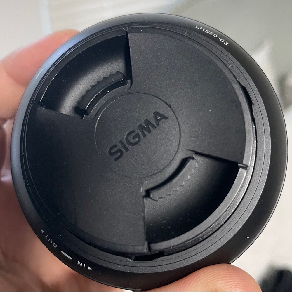 Black Sigma Telephoto 60mm F/2.8 DN Lens Compatible with Sony, A6000+ Excellent - Picture 2 of 4